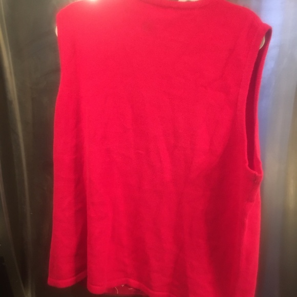 🎄Quacker Factory Vest $30 or $25 w/offer - Picture 5 of 5